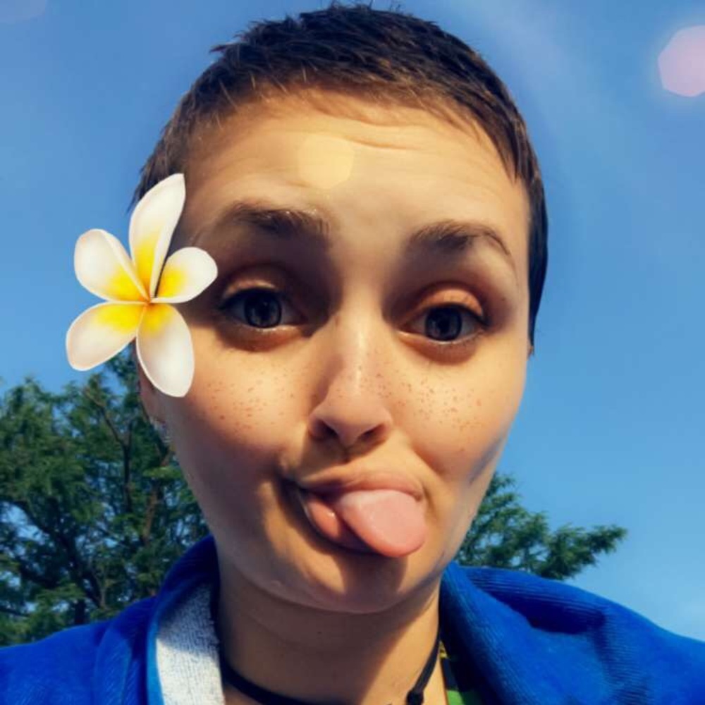 Meet your Posher, Kellie